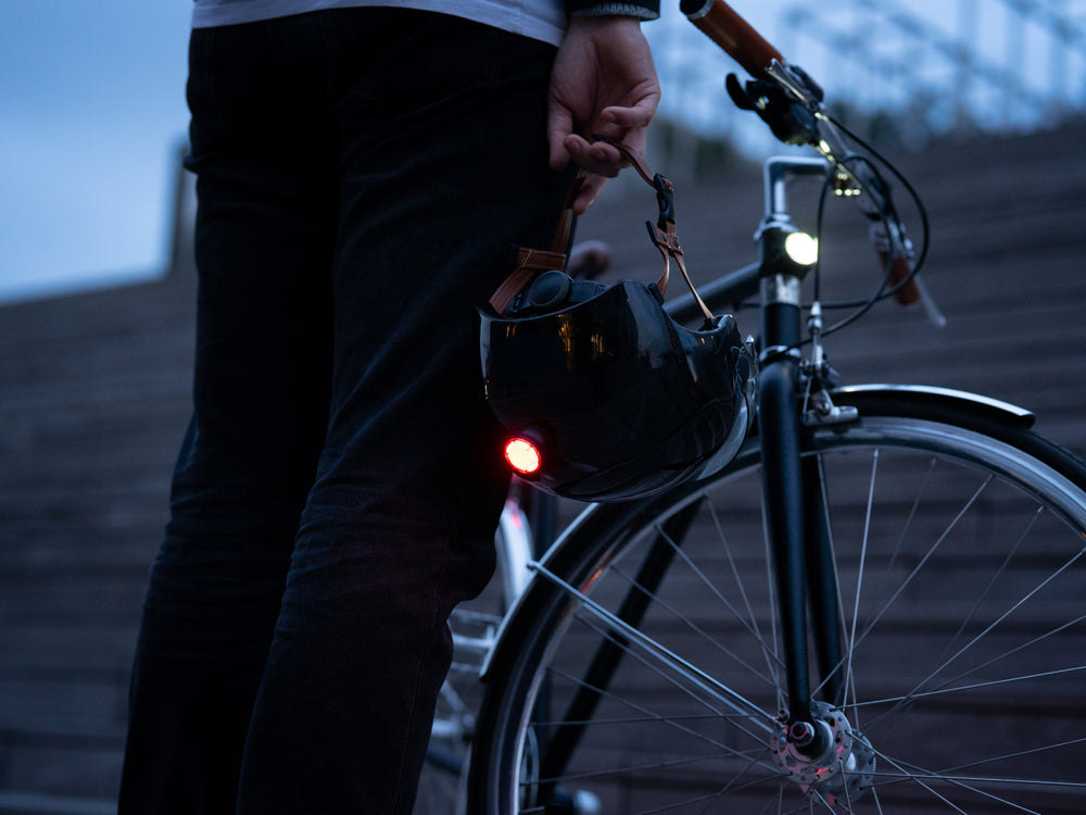 Universelle magnetische Kopfhörerhalterung (Beleuchtung nicht enthalten)