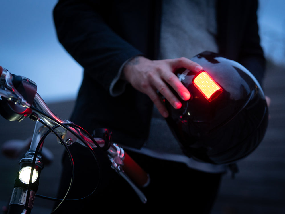 Universelle magnetische Kopfhörerhalterung (Beleuchtung nicht enthalten)