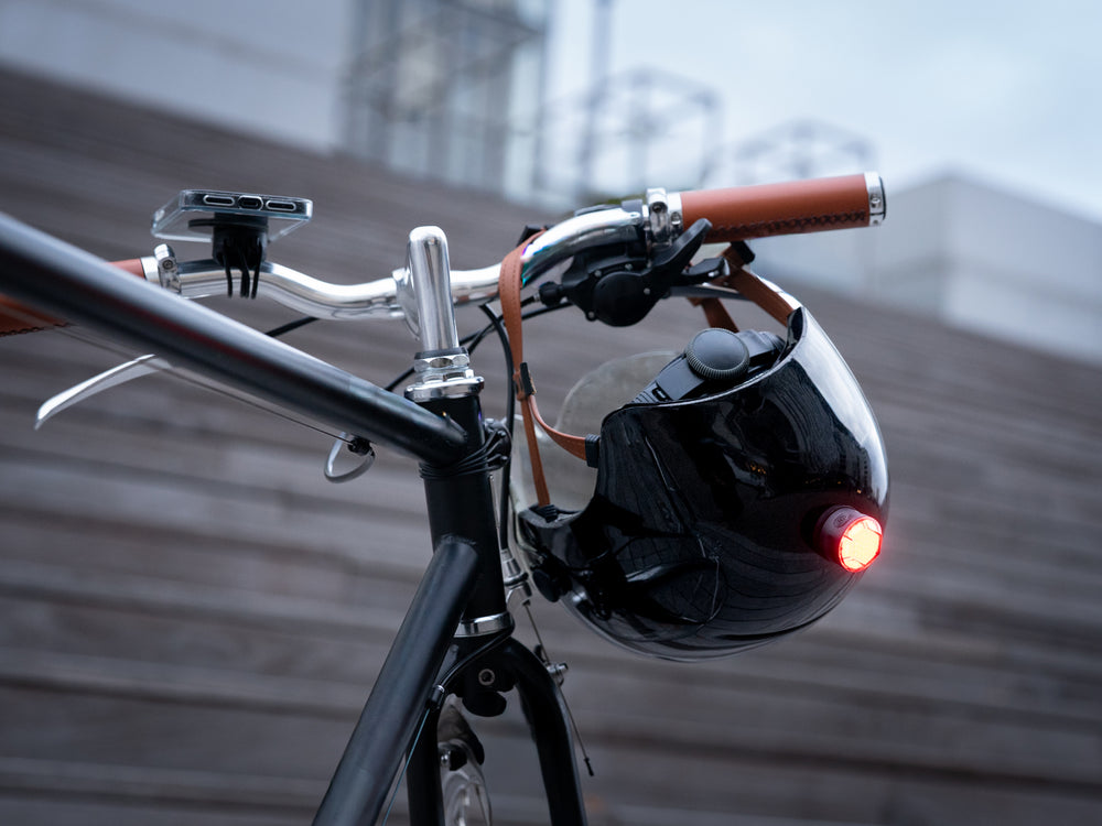 Universelle magnetische Kopfhörerhalterung (Beleuchtung nicht enthalten)