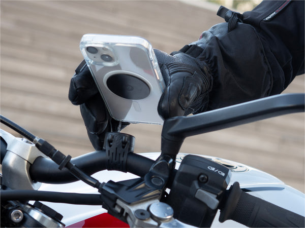 Handyhalterung für Motorrad mit Metallplatte
