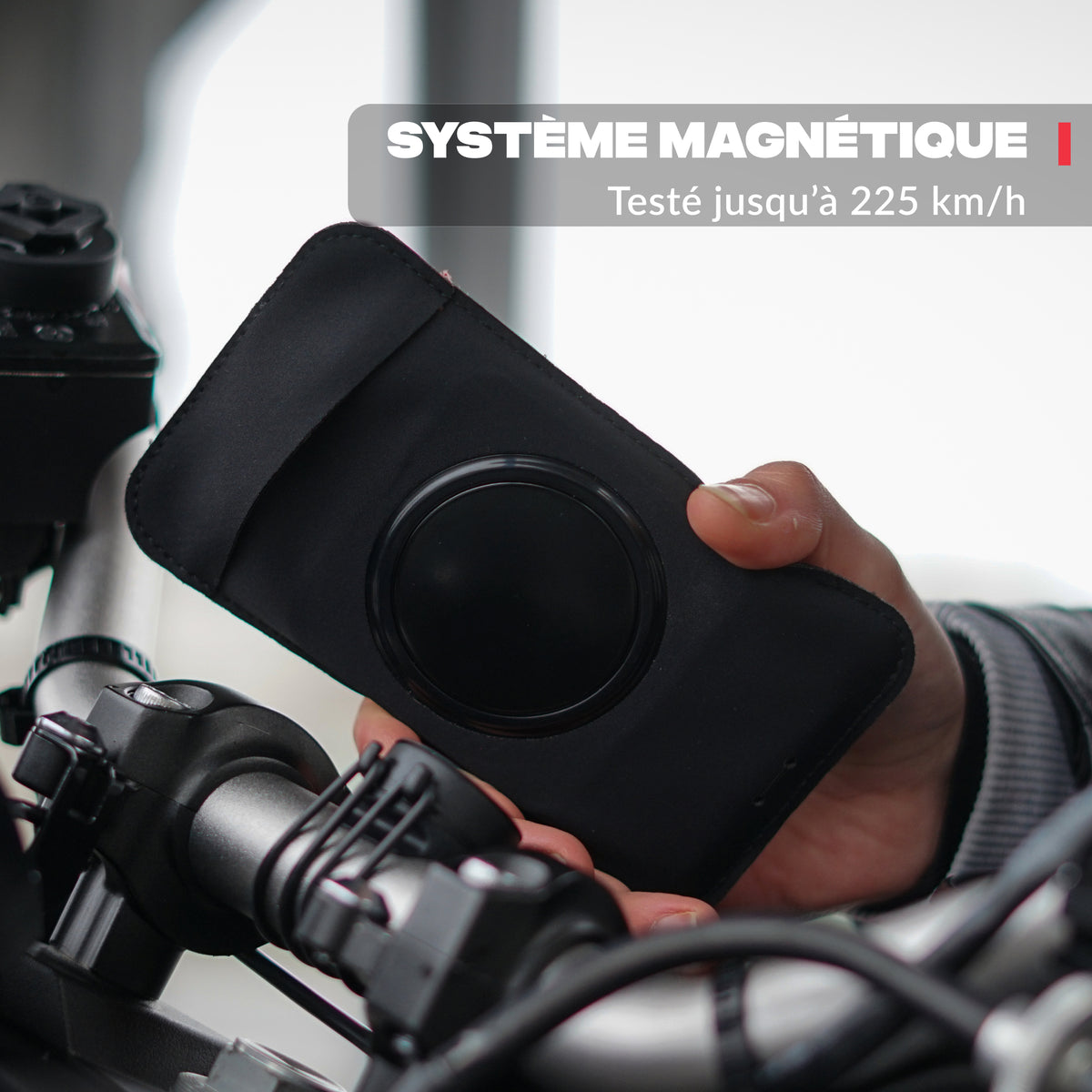 Motorrad-Smartphone-Halterung